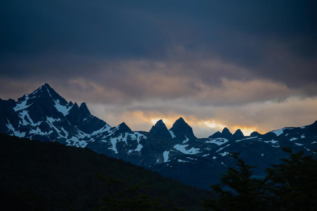 Hotel Fiofio Spa Puerto Williams Luaran gambar